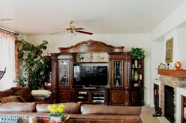 Building Photo - 1 br, 1 bath House - 2111 E. Chanute Pass