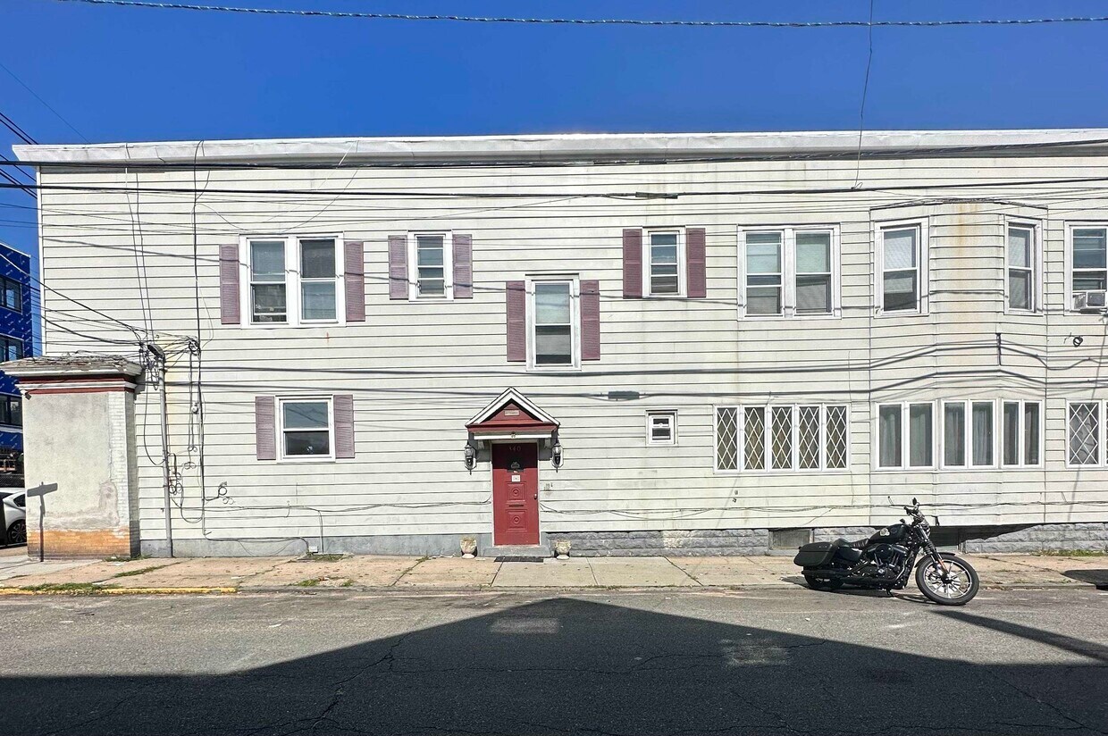 340 Avenue A Unit 1, Bayonne, NJ 07002 Condo for Rent in Bayonne, NJ