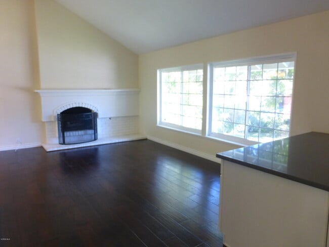 Foto del edificio - 1930 Laurel Wood Ct
