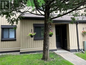 Building Photo - 185 Escarpment Crescent