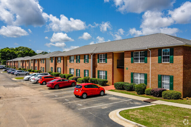 Building Photo - High Grove Apartments