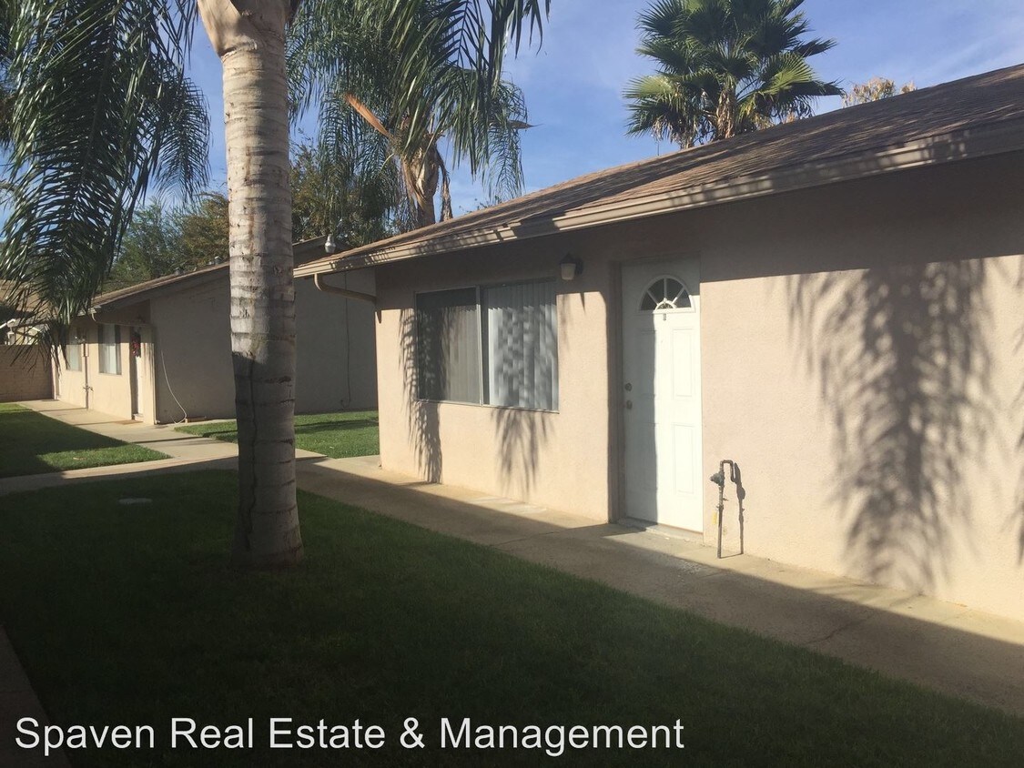 Foto principal - 4873-4875 Jones Ave