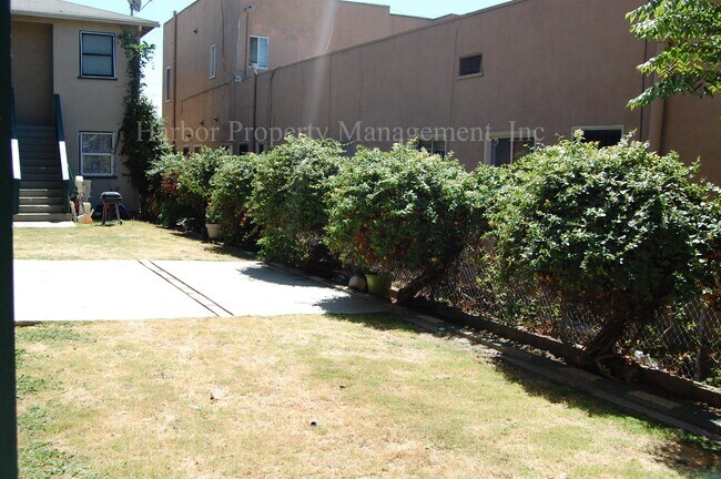 Foto del edificio - 937 Magnolia Ave