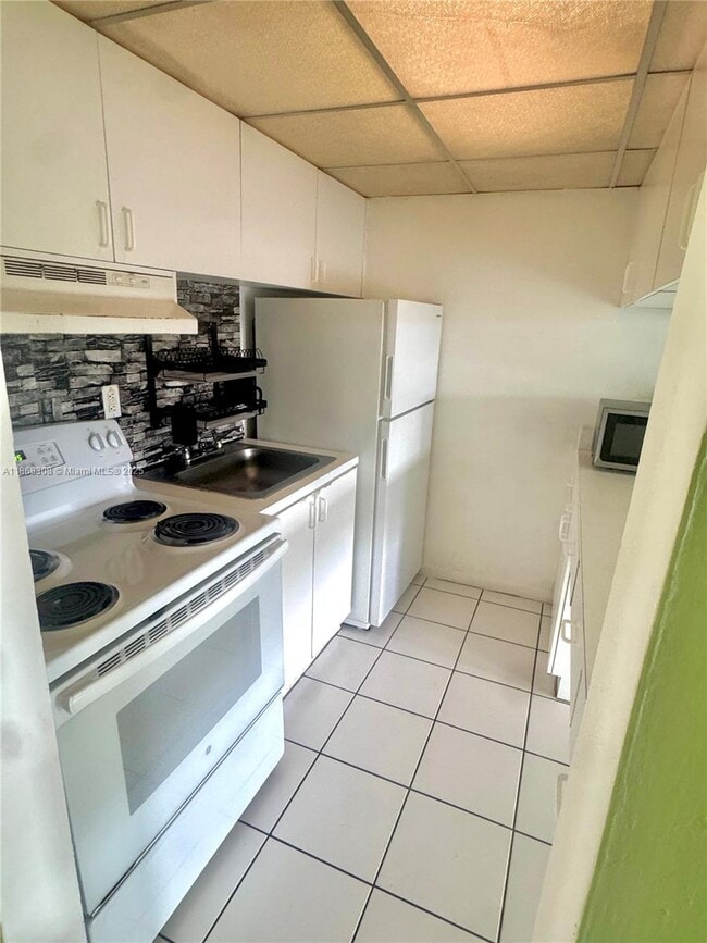 Foto del edificio - 291 NW 177th St