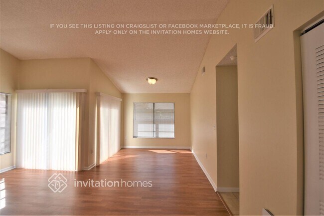 Foto del edificio - 14710 Cedar Creek Pl