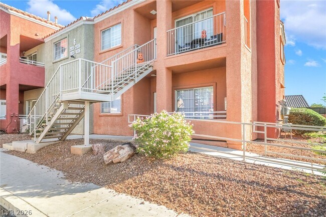 Foto del edificio - 4730 E Craig Rd