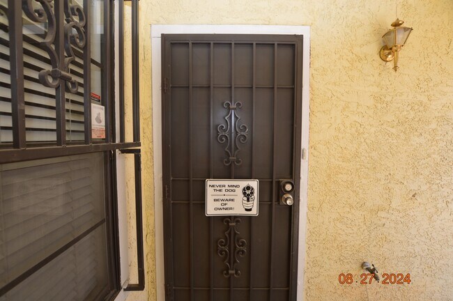 Foto del edificio - 1009 Neil Armstrong Cir