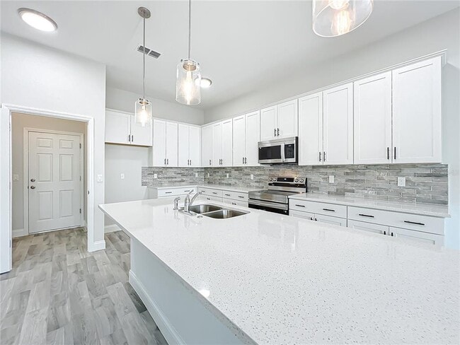 Building Photo - 345 Bahia Cir