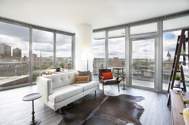 Building Photo - LPM Apartments