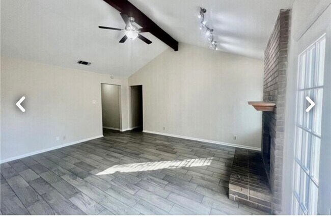 Foto del edificio - 1712 Ridgeway