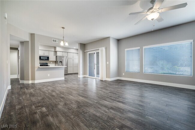 Building Photo - 11890 Tevare Ln