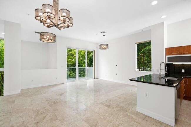 Foto del edificio - 775 NE 4th Ave