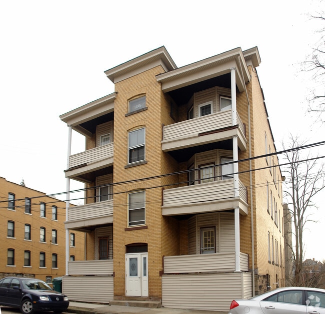 Building Photo - 43 S Howard Ave