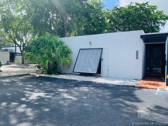 Foto del edificio - 6393 Jack Rabbit Ln
