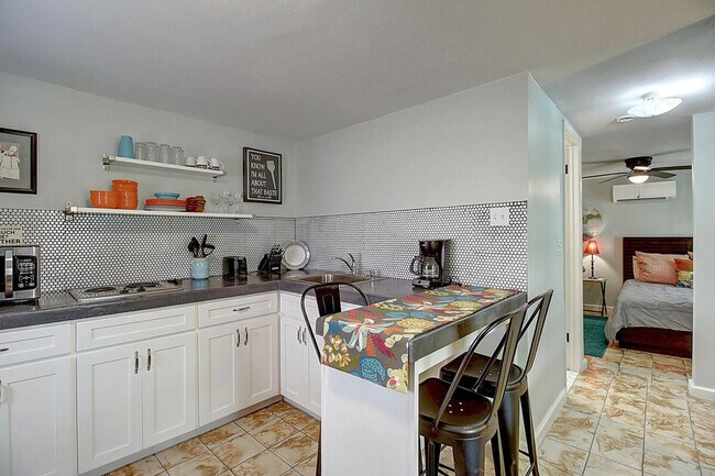 Foto del edificio - 134 N Alister St