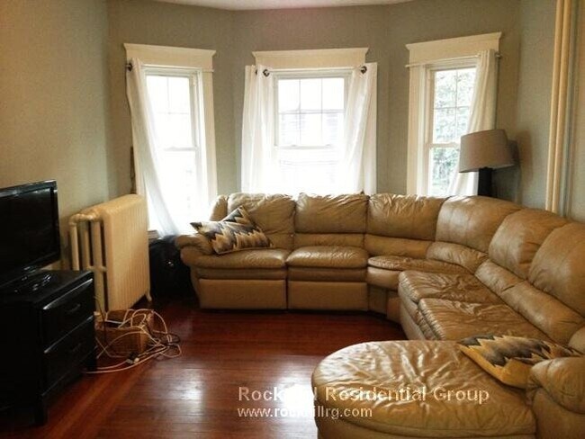 Building Photo - 17 Justin Road Apt #17, Boston, MA 02135 -...