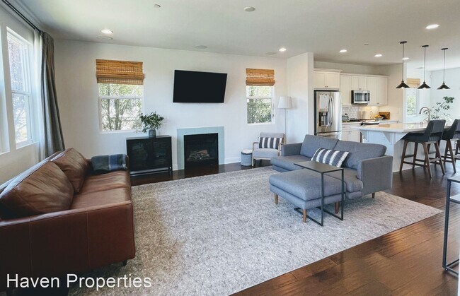Foto del edificio - 3 br, 2 bath House - 311 Junipero Way
