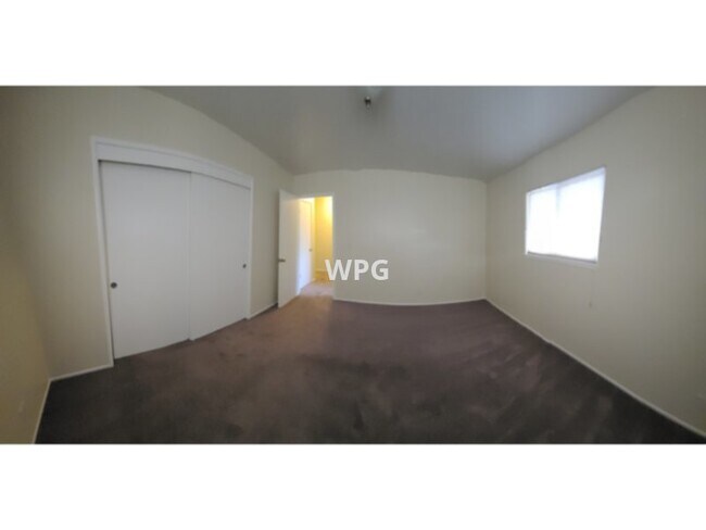 Foto del edificio - 227 Harrison Ave