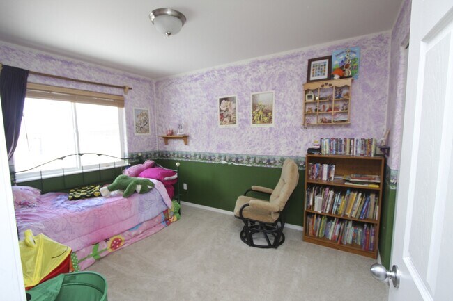 Foto del edificio - 17340 Flintwood Pl