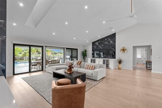 Building Photo - 8611 Gullane Ct