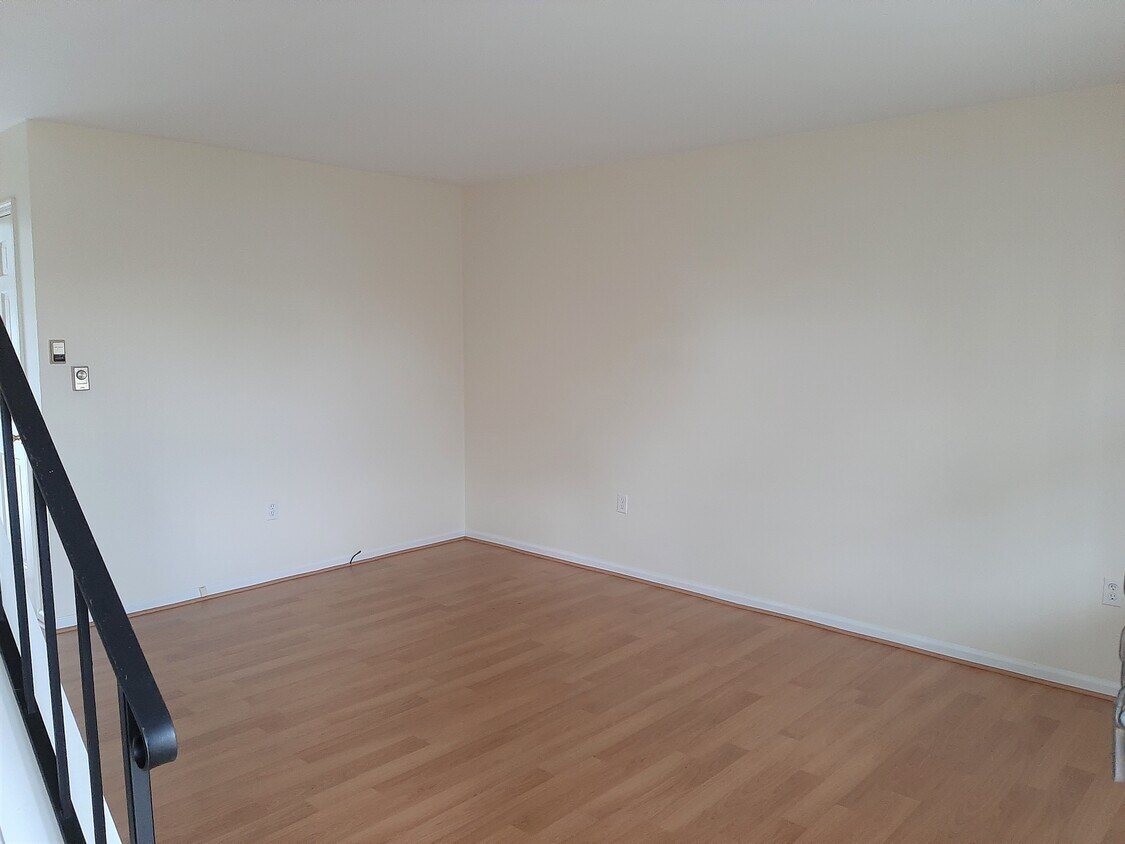 607 Appleview Ln, Duncansville, PA 16635 Townhome Rentals in