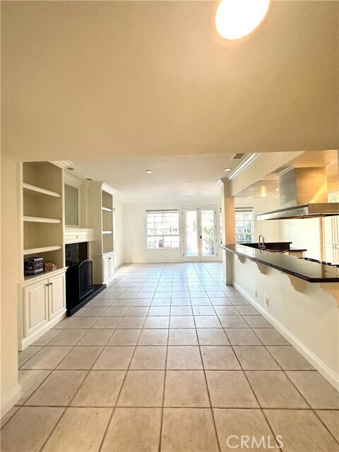 Foto del edificio - 21882 Huron Ln