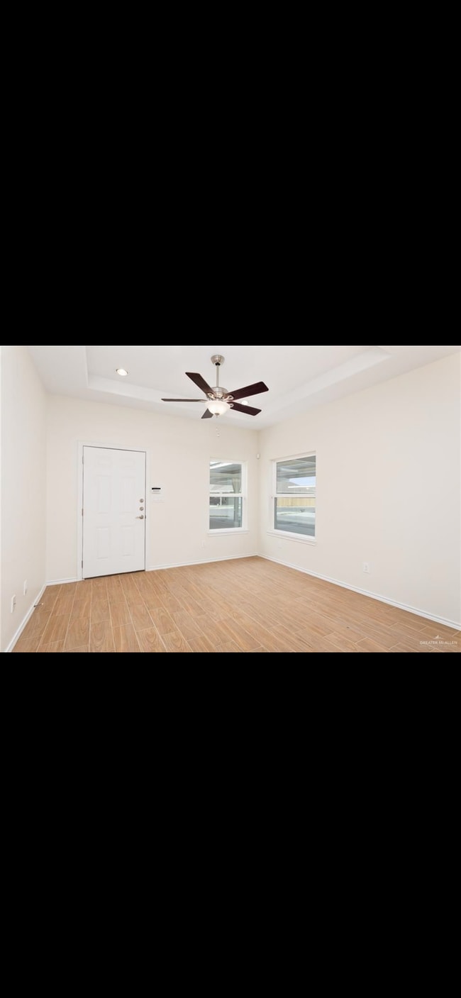 Building Photo - 3813 Hawthorne Ave