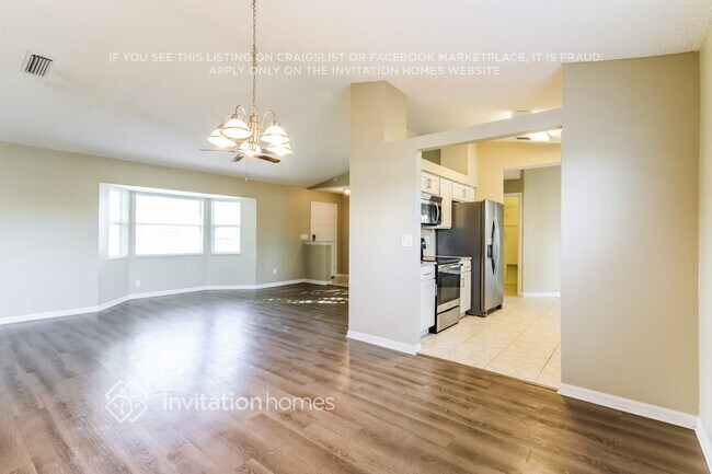 Foto del edificio - 3988 Long Leaf Dr