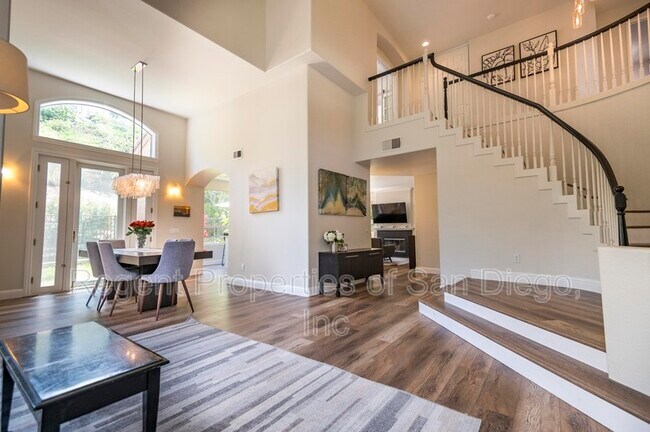 Building Photo - 13588 Lindamere Ln