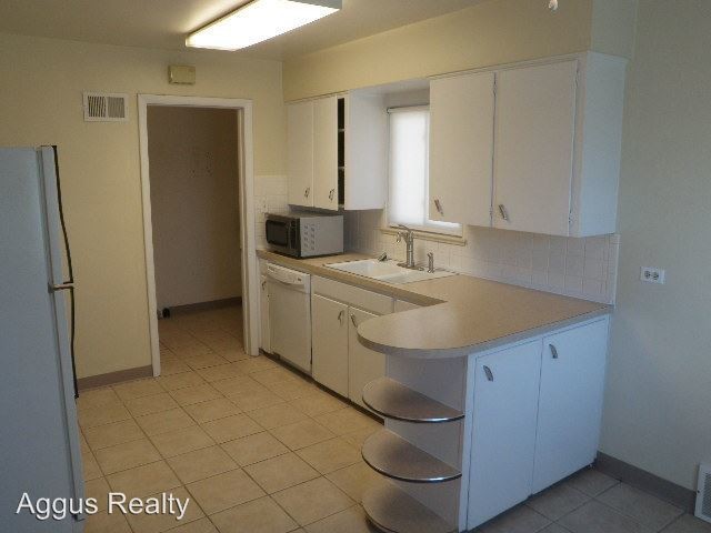 Building Photo - 3725 Allison Ct