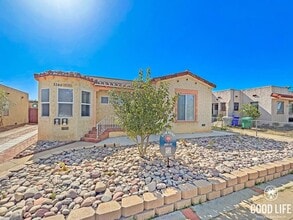 Building Photo - 3344-3346 Isla Vista Dr