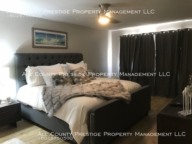 Foto del edificio - 7960 E Camelback Rd