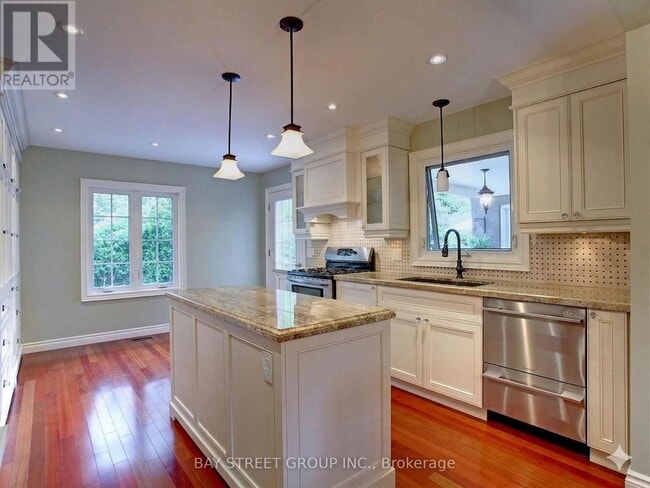 Building Photo - 2374 Bennington Gate