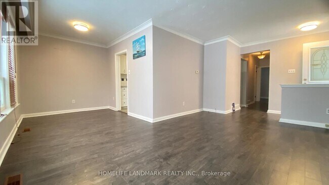 Photo du bâtiment - 157 Sussex Ave