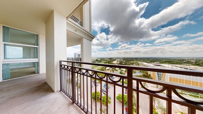 Photo - 550 Okeechobee Blvd Apartment