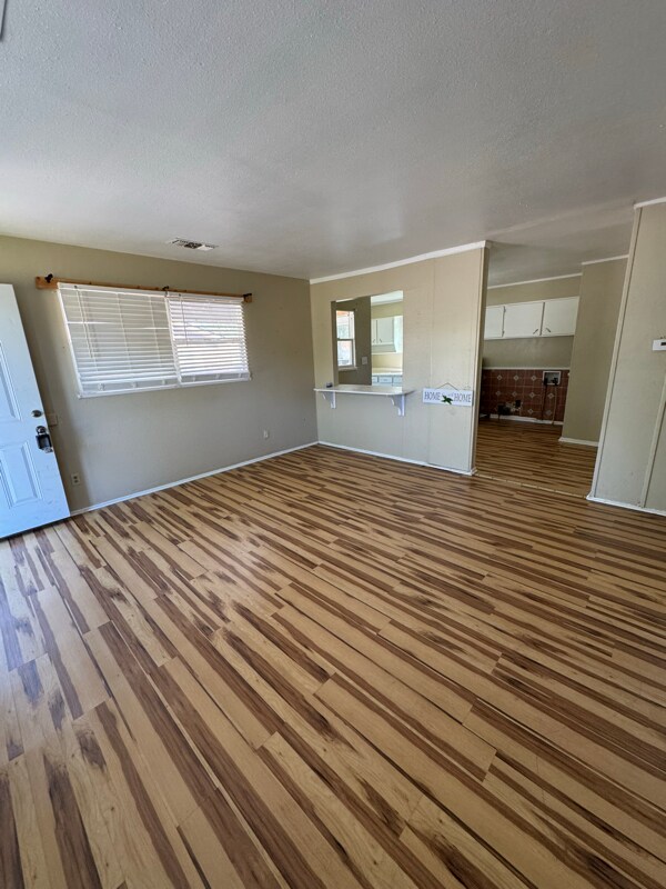 Foto del edificio - 2800 Redwood St
