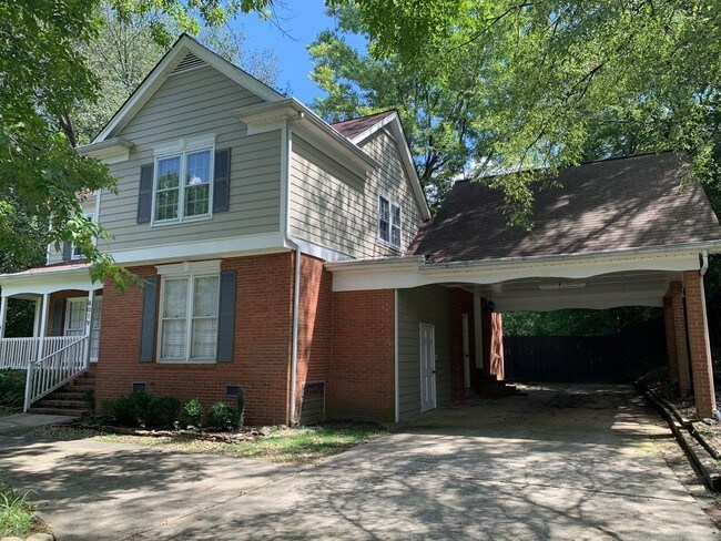 Foto del edificio - 4 br, 2.5 bath House - 8019 Tifton Rd