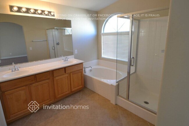 Building Photo - 8429 Teton Crest Pl