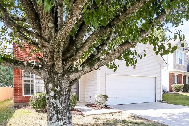 Foto del edificio - 12708 Deaton Hill Dr