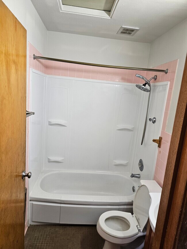 Foto del edificio - 9001 Bong Loop