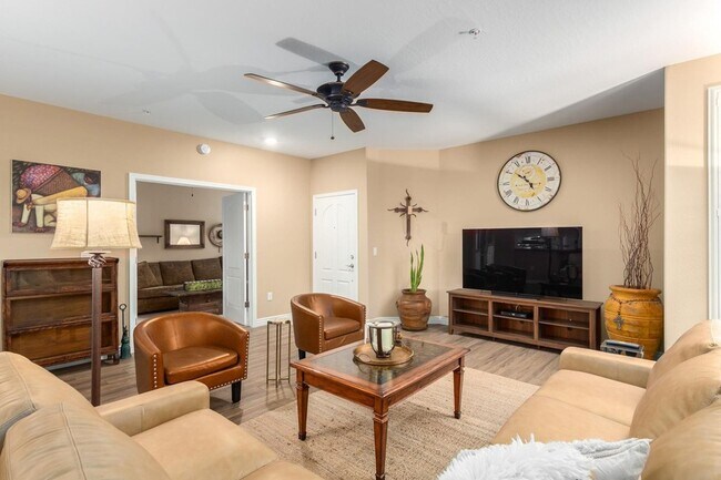 Foto del edificio - 2425 W Bronco Butte Trl