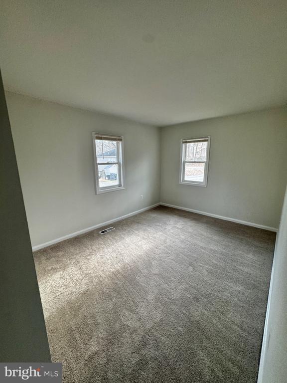 Foto del edificio - 18312 Chestnut Dr