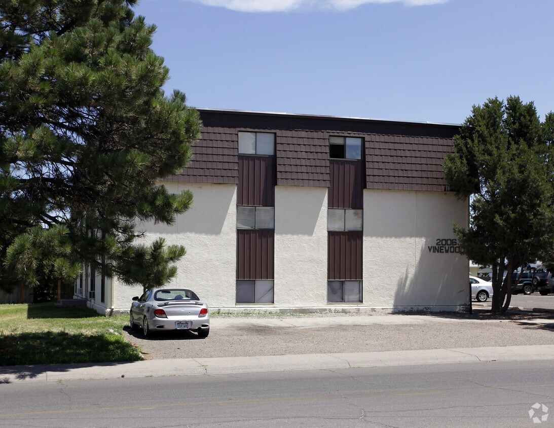 Building Photo - 2006 Vinewood Ln