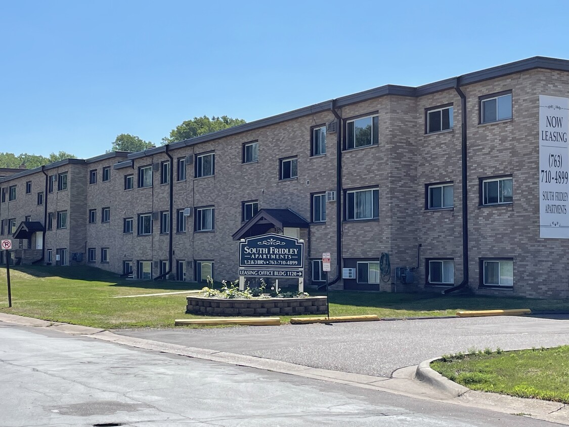 Primary Photo - South Fridley Apartments