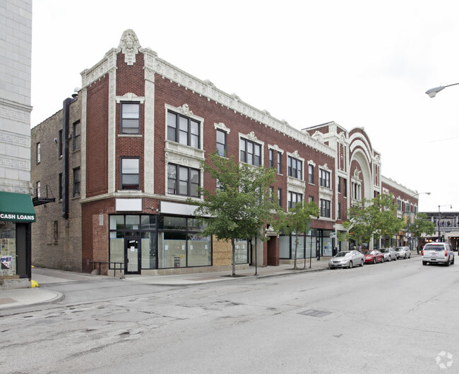 Building Photo - Howard Theater