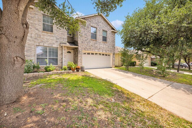Building Photo - Spacious 4-Bedroom Home with Modern Update...