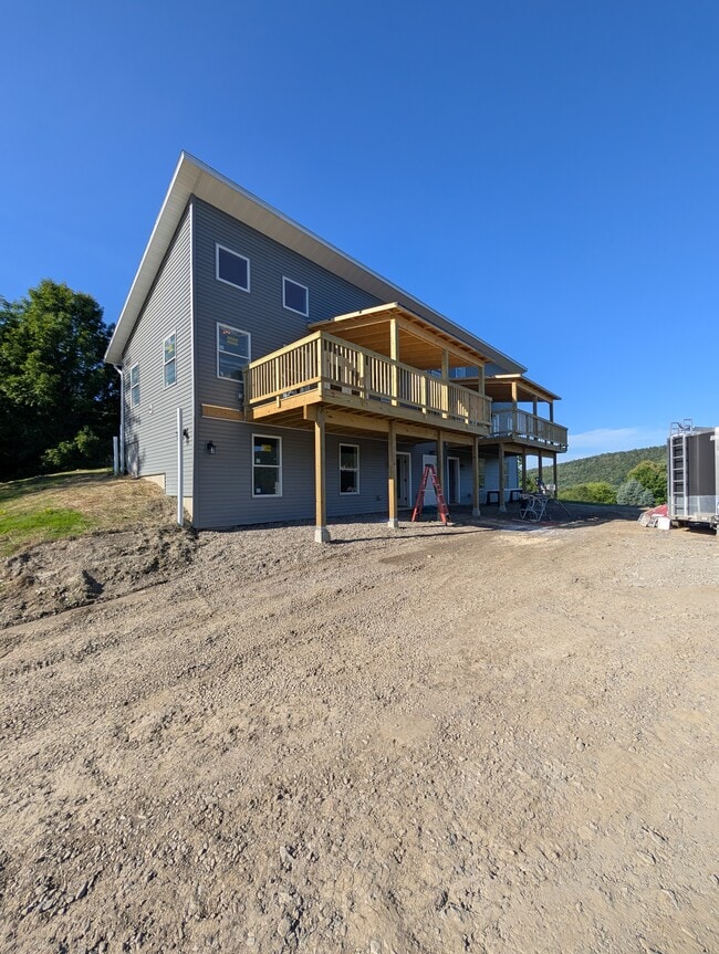 Building Photo - 7287 VT-15