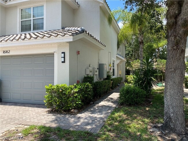 Building Photo - 16162 Ravina Way