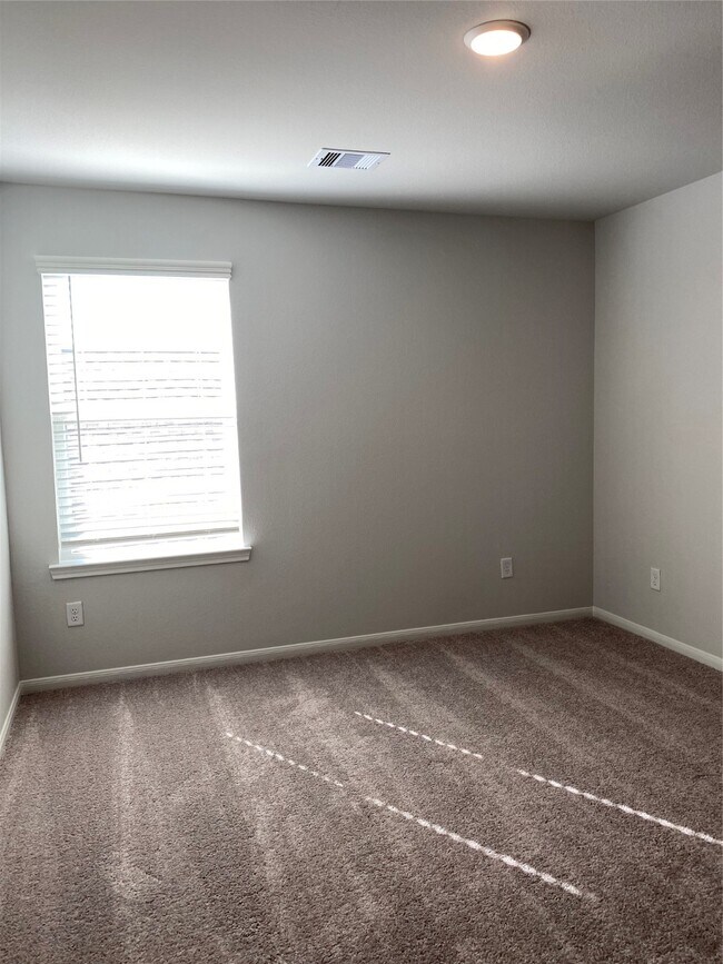 Foto del edificio - 2500 Bolinas Blf Dr