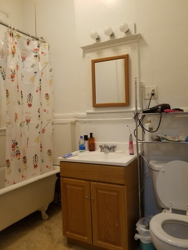 Foto del edificio - 1334 Commonwealth Ave